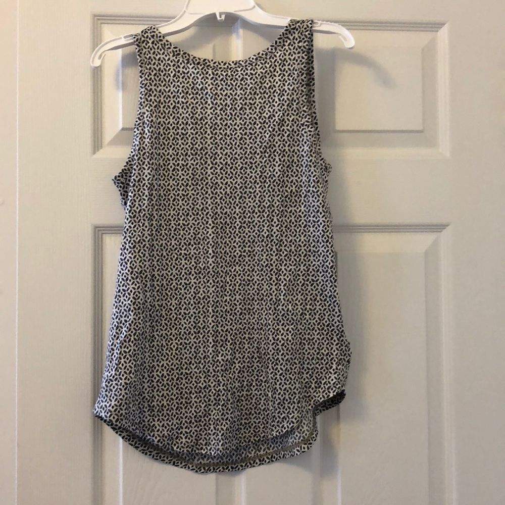 Loft Tank Top - Picture 2 of 6